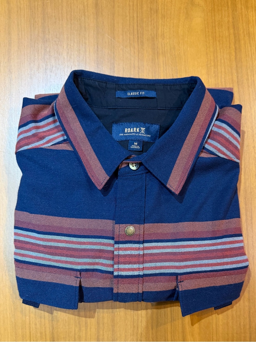 Roark Diablo Men’s Medium, snap button long sleeve, Blue w/ red stripes